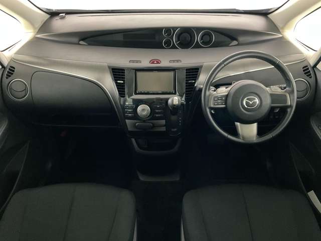 Mazda Biante 3
