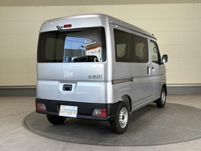 Daihatsu Hijet Cargo 10