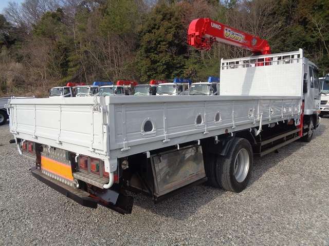 UD Trucks Condor 4