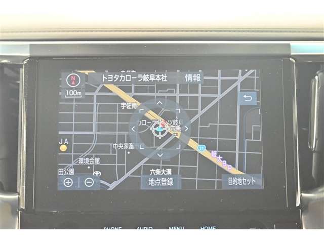 Toyota Alphard 9