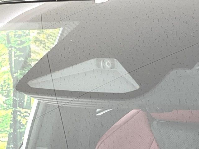 Lexus NX 4