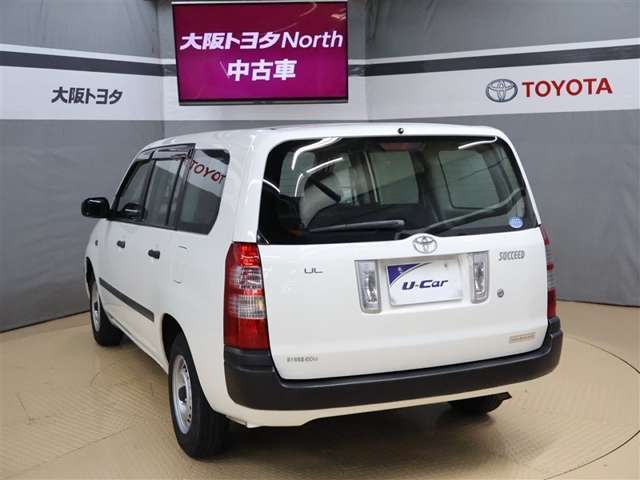 Toyota Succeed Van 4
