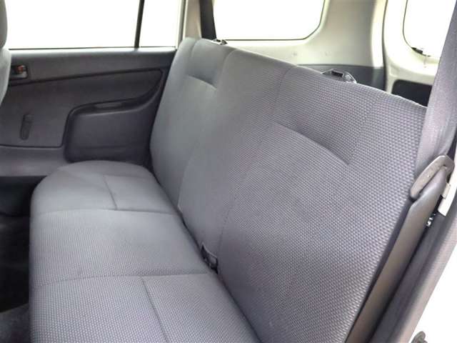 Toyota Succeed Van 10