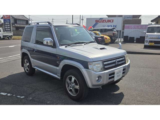 Mitsubishi Pajero Mini 6