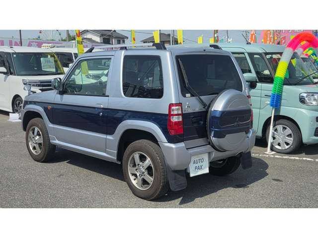 Mitsubishi Pajero Mini 7