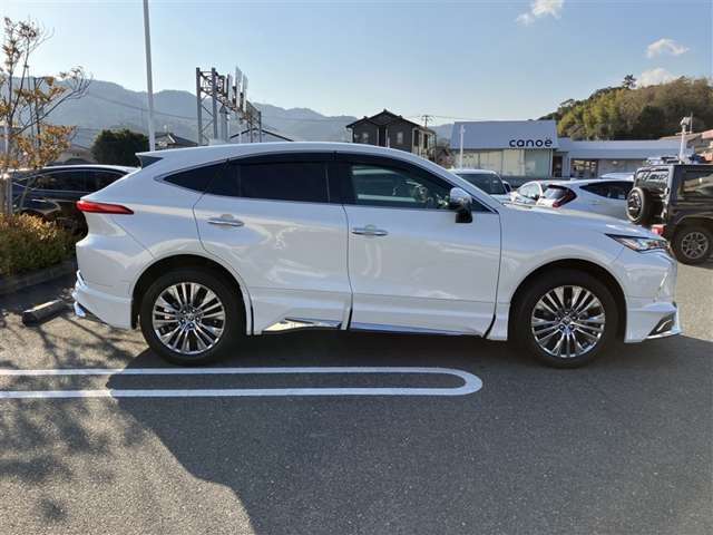 Toyota Harrier 5