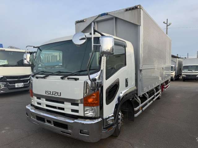 Isuzu Forward 2