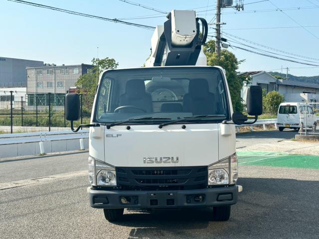 Isuzu Elf 8