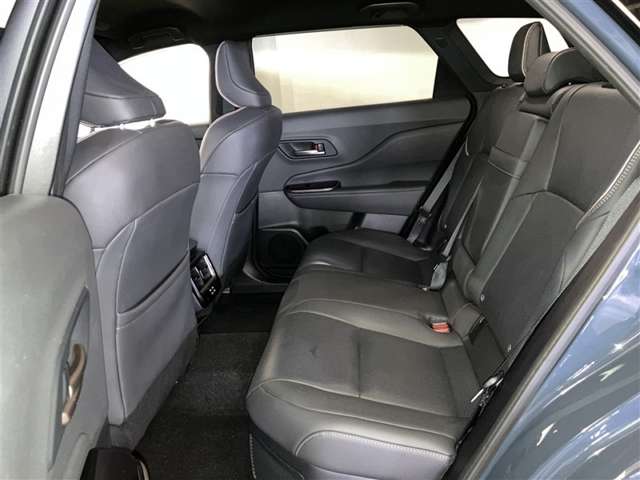 Toyota Crown Estate 12