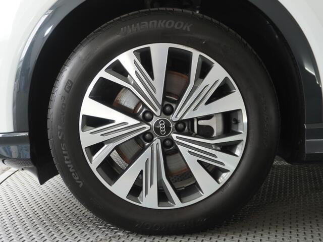 Audi Q4 e-tron 9