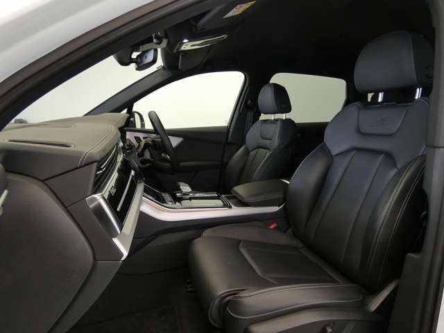 Audi Q7 12