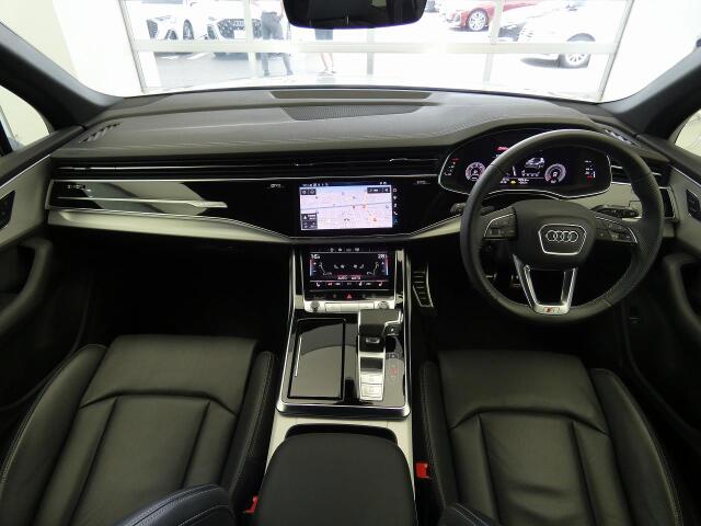 Audi Q7 2