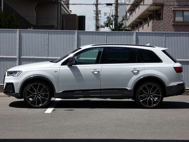 Audi Q7 9