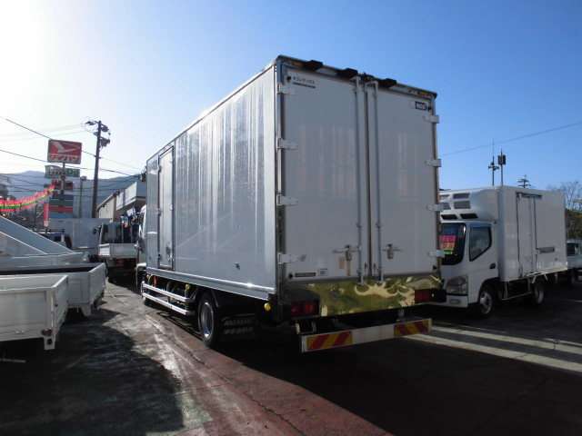 Hino Ranger 8