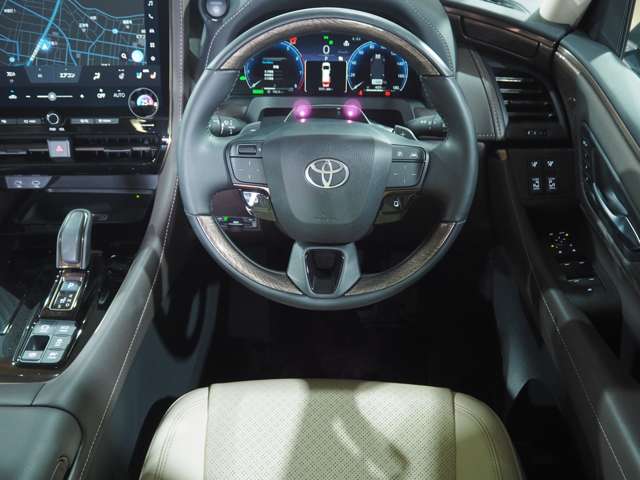 Toyota Alphard 12
