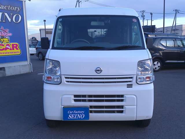 Nissan NV100 Clipper 2