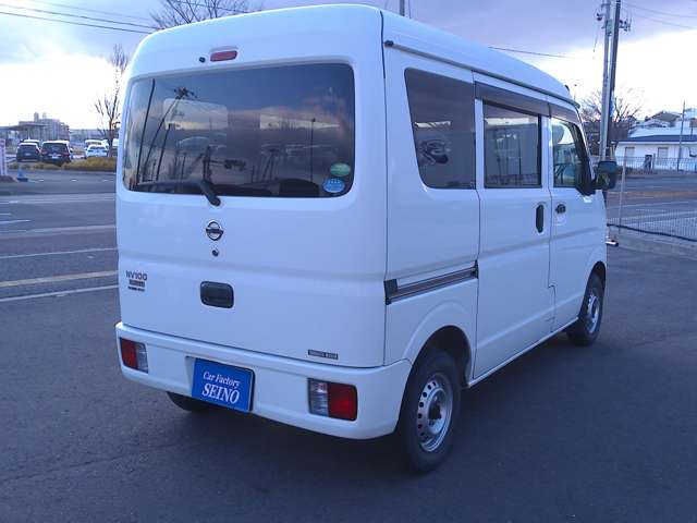 Nissan NV100 Clipper 5