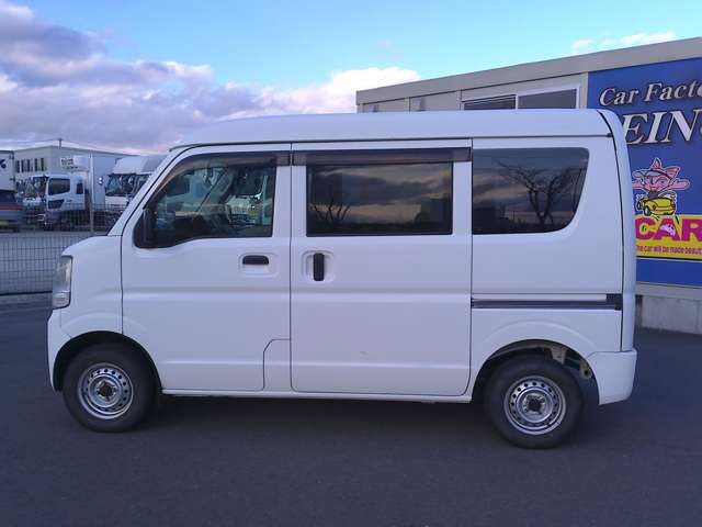 Nissan NV100 Clipper 8