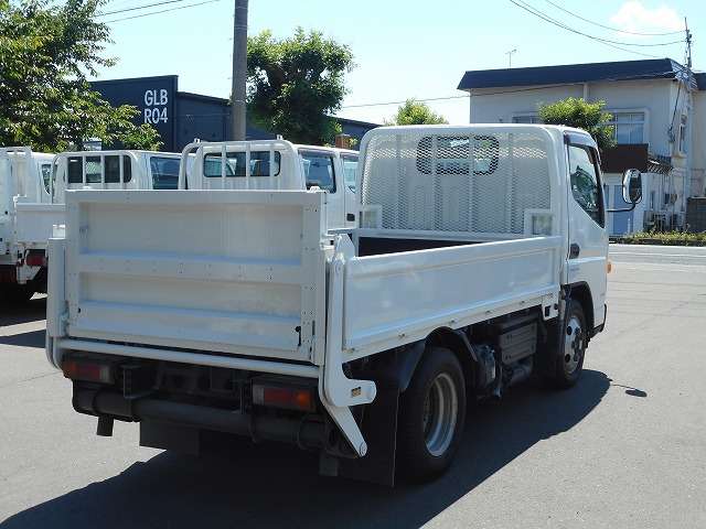 Mitsubishi Fuso Canter 8