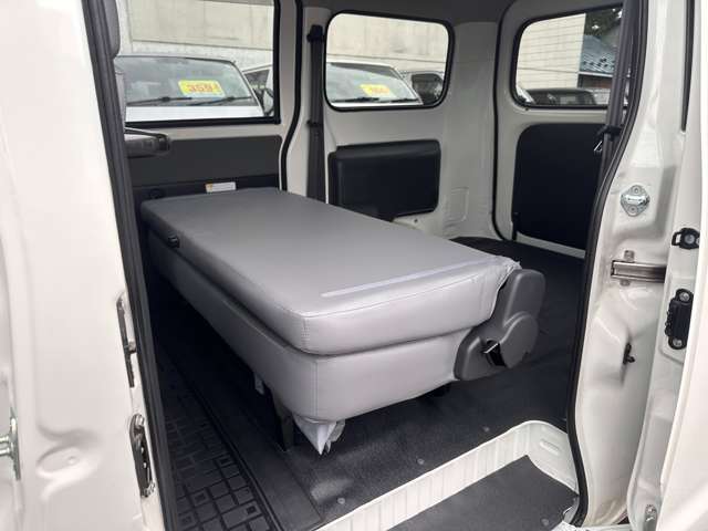Toyota Town Ace Van 10