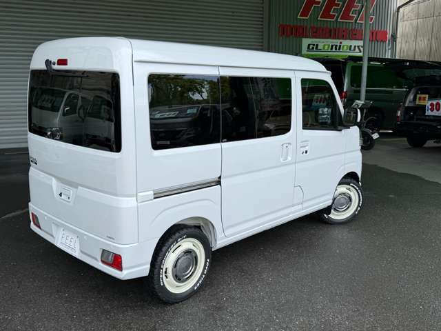 Toyota Pixis Van 3