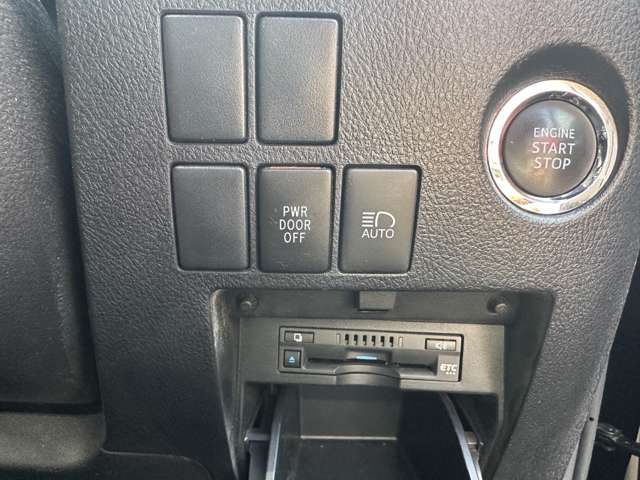 Toyota Alphard 11