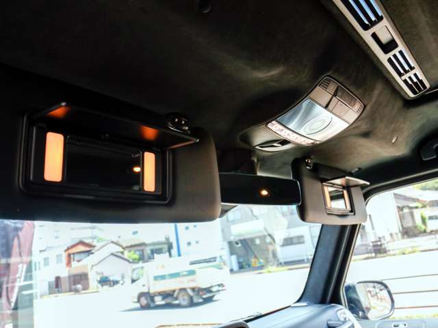 Mercedes-Benz G-Class 4