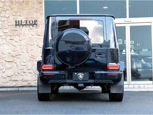 Mercedes-Benz G-Class 10