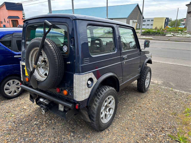 Suzuki Jimny 5