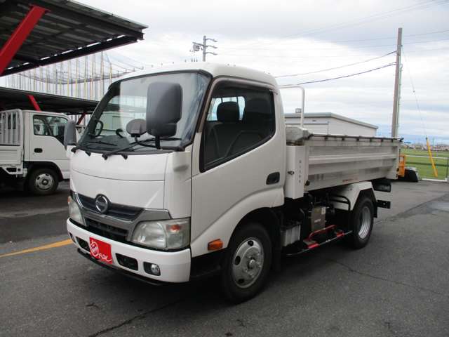 Hino Dutro 12