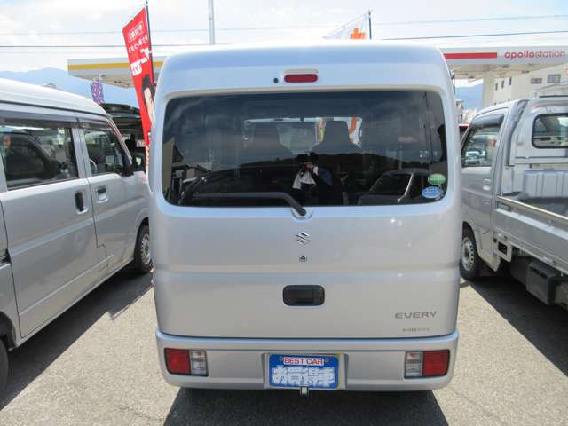 Suzuki Every 7