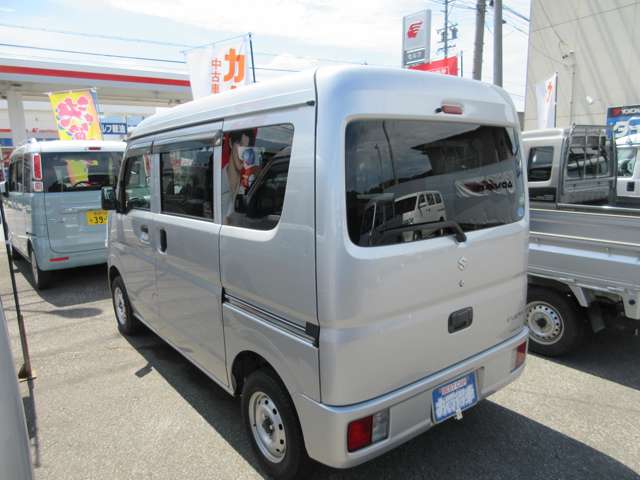 Suzuki Every 8