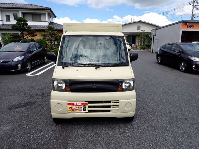 Mitsubishi Minicab Truck 12