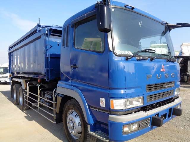 Mitsubishi Fuso Super Great 2