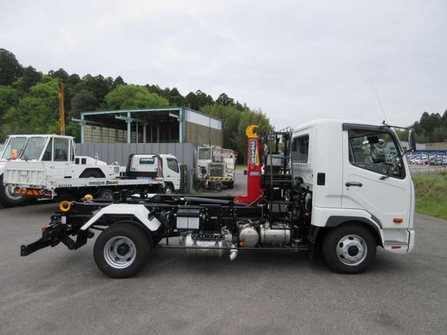Mitsubishi Fuso Fighter 7