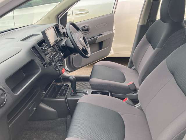 Nissan NV150 AD 8
