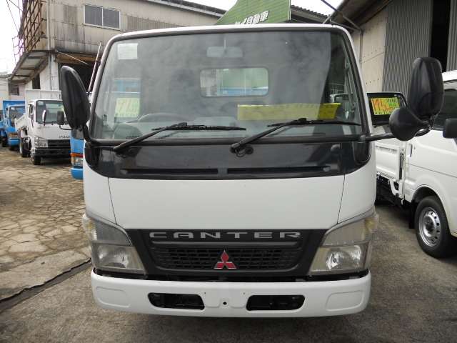 Mitsubishi Fuso Canter Guts 3