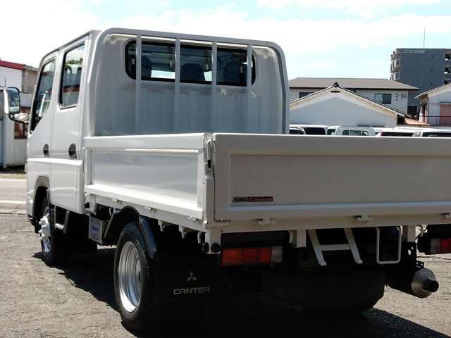 Mitsubishi Fuso Canter 8