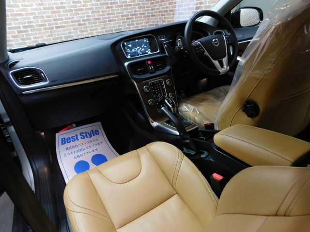 Volvo V40 Cross Country 6