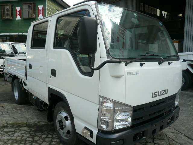 Isuzu Elf 2