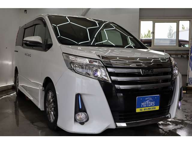 Toyota Noah 10