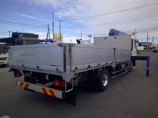 UD Trucks Condor 7