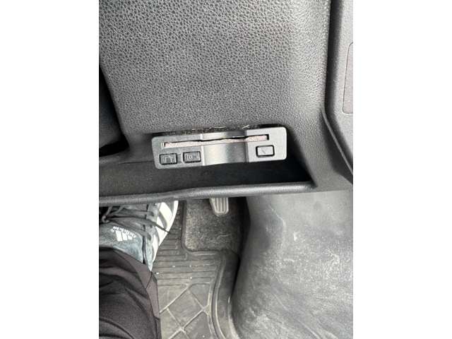 Daihatsu Hijet Deck Van 10