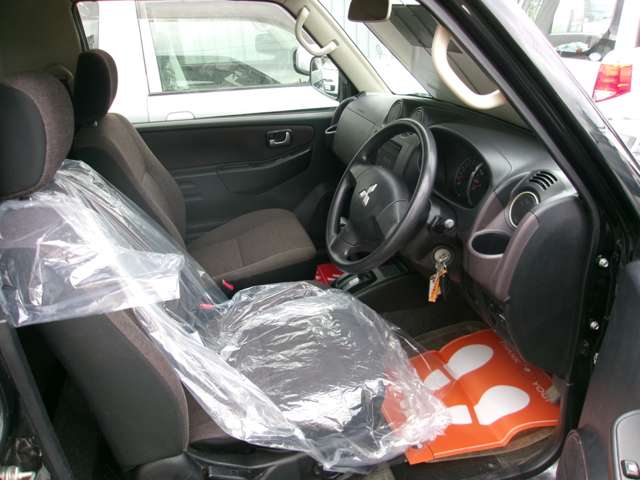 Mitsubishi Pajero Mini 3