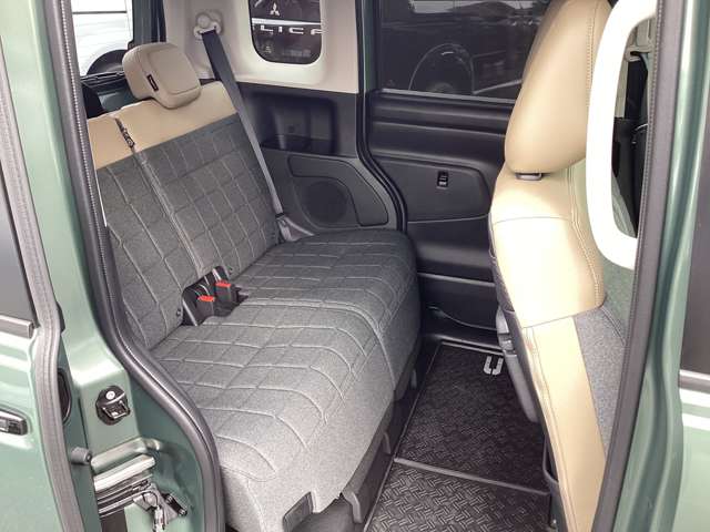 Mitsubishi Delica Mini 5