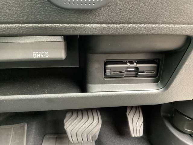 Mitsubishi Delica Mini 9