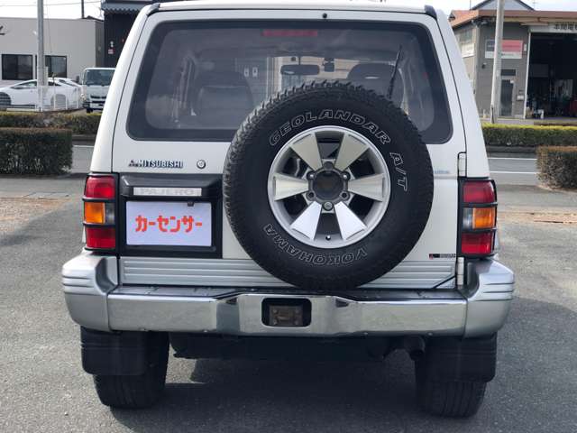 Mitsubishi Pajero 7