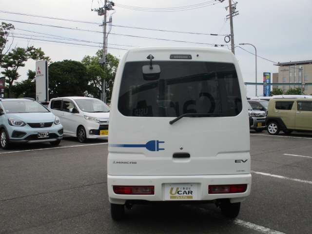 Mitsubishi Minicab EV 7