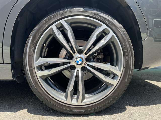 BMW X1 6