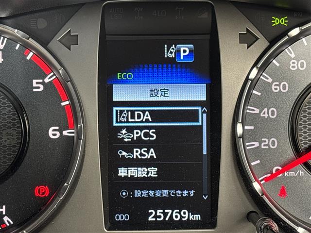 Toyota Hilux 6